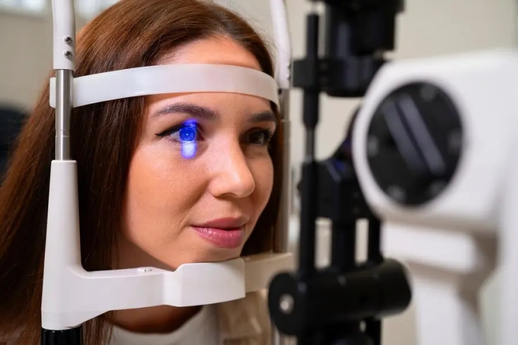 Why Choosing a Specialized Eye Care Hospital Matters for Nystagmus Treatment