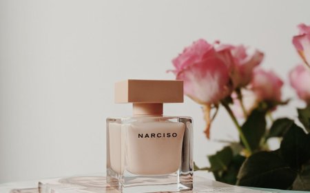 A Deep Dive into Floral Street Chypre Sublime and the Art of Perfume Talk