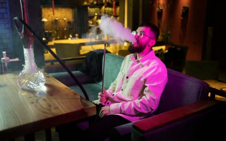 Thick Glass Bong: The Backbone of Every Quality Bong Smoke Shop