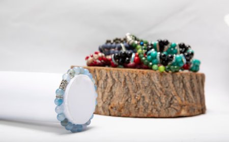 Harnessing Balance: The Rise of Magnetic Jewelry for Wellness and Energy