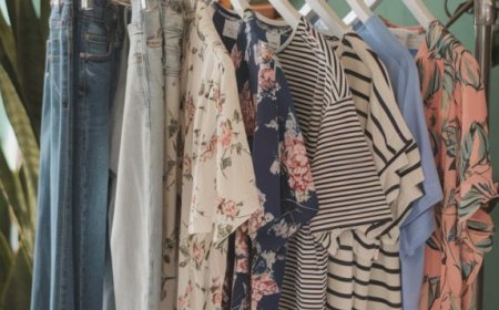Fashion Forward: Women’s Top Clothing Brands to Watch