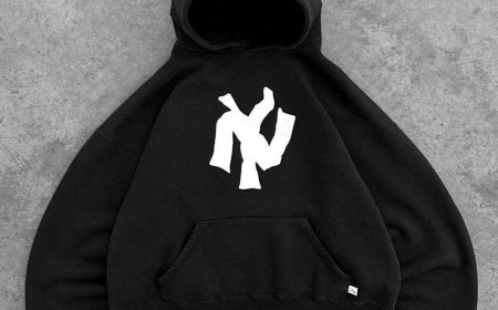 Akimbo: Redefining Streetwear with the Akimbo Hoodie