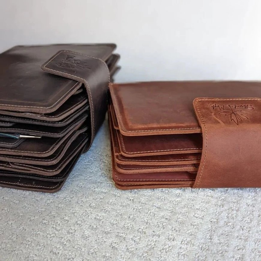 The Secret World of Artisanal Dye Baths: How Hand-Dyed Yarns Get Their Soul?